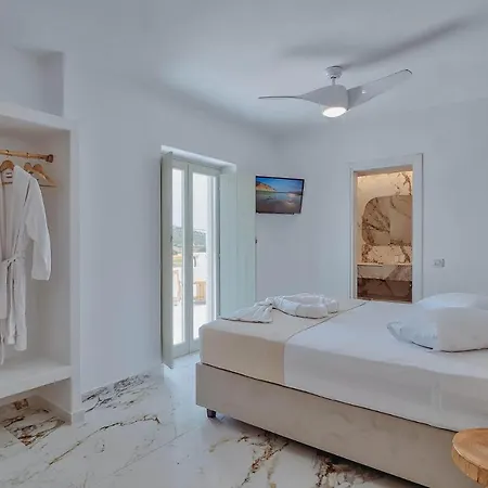 Oliva Villa *