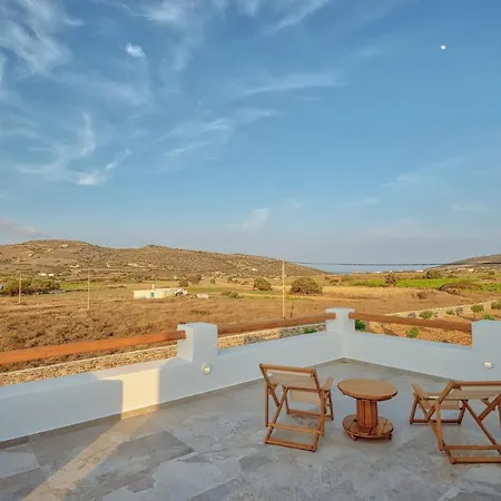 Oliva Villa Antíparos